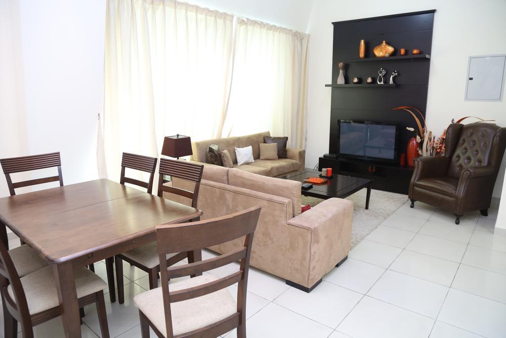 Armada Living - Holiday Homes Rental Dubai Esterno foto